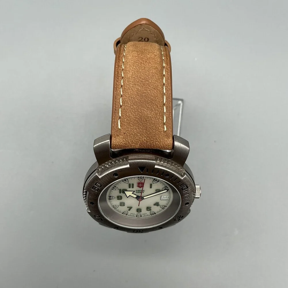Vintage Swiss Army Lancer Mens Watch 39mm White Lume Leather Date New Battery